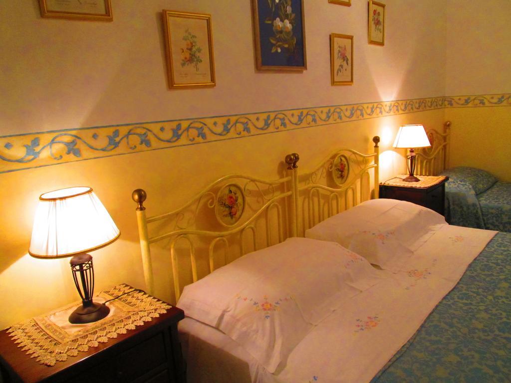 B&B Le Begonieアスコリ・ピチェーノ 部屋 写真